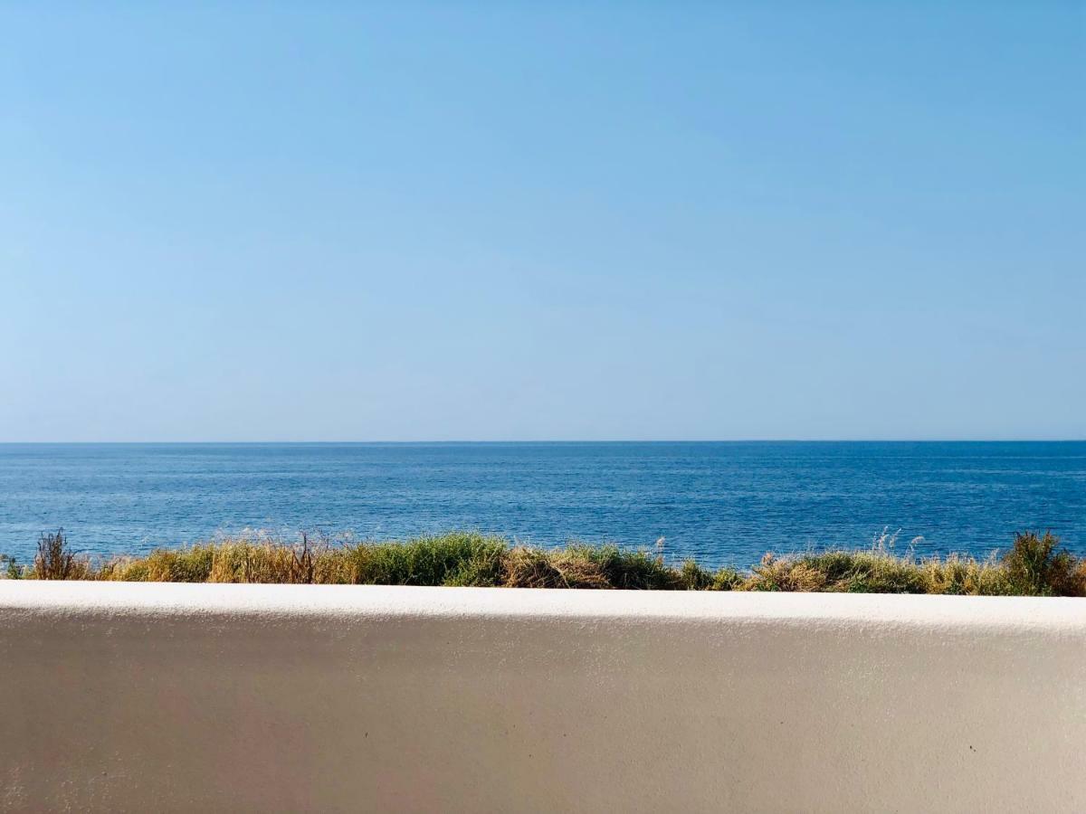 Apartment Tramonto Sea-Front Valledoria  Extérieur photo